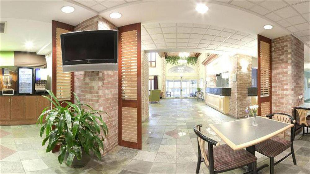Holiday Inn Express & Suites Chicago-Midway Airport By Ihg Bedford Park Экстерьер фото