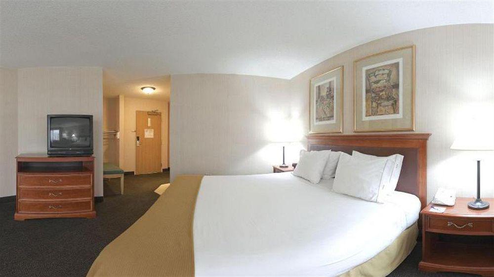 Holiday Inn Express & Suites Chicago-Midway Airport By Ihg Bedford Park Экстерьер фото