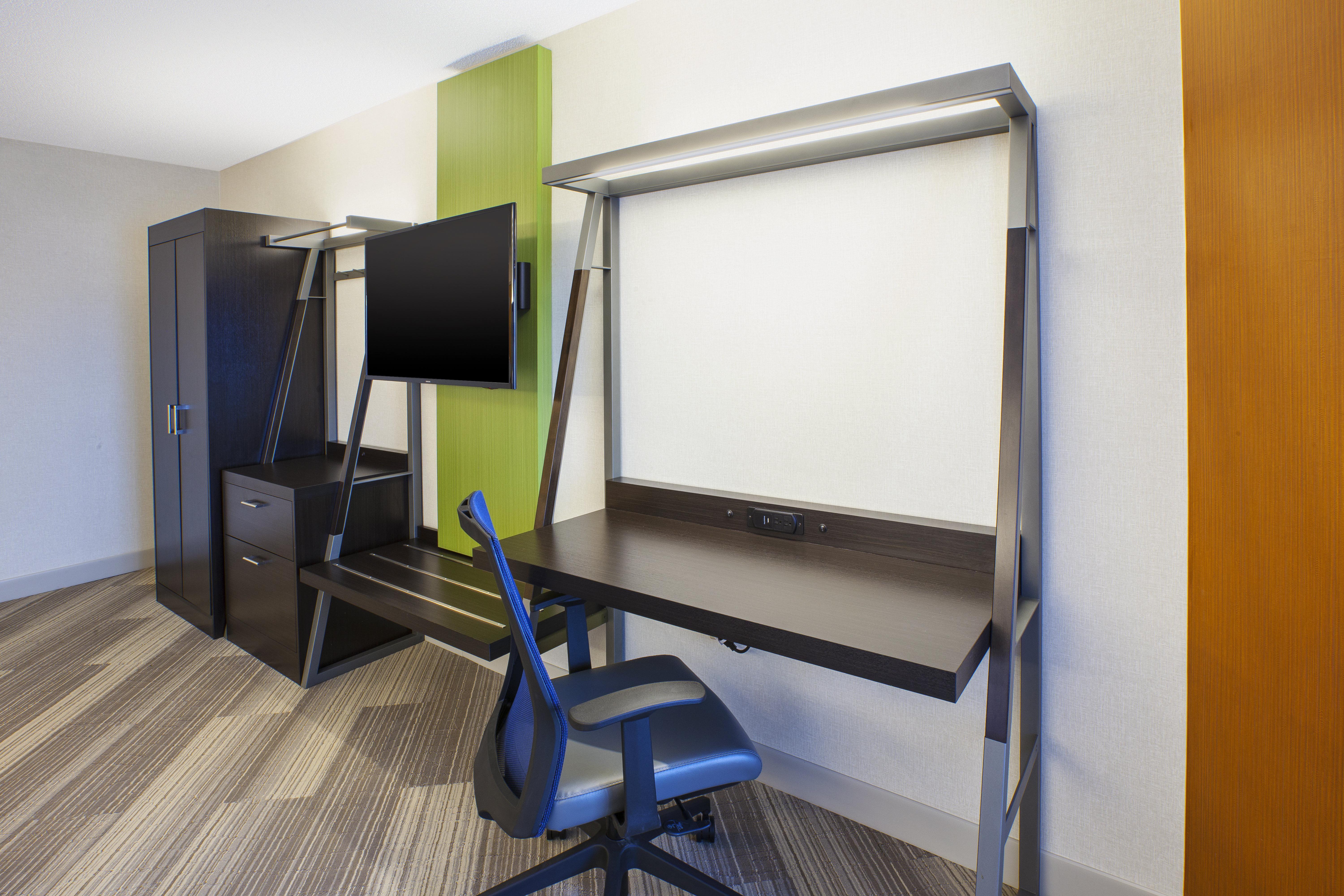 Holiday Inn Express & Suites Chicago-Midway Airport By Ihg Bedford Park Экстерьер фото