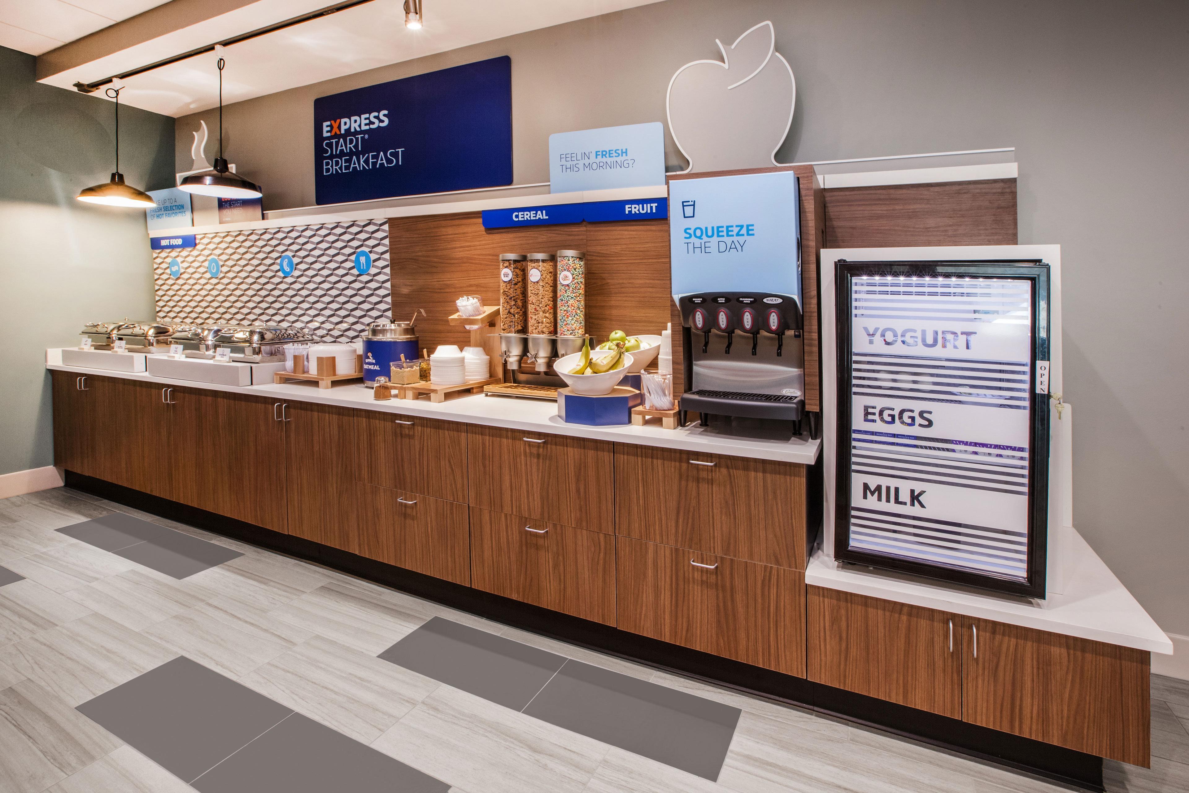 Holiday Inn Express & Suites Chicago-Midway Airport By Ihg Bedford Park Экстерьер фото