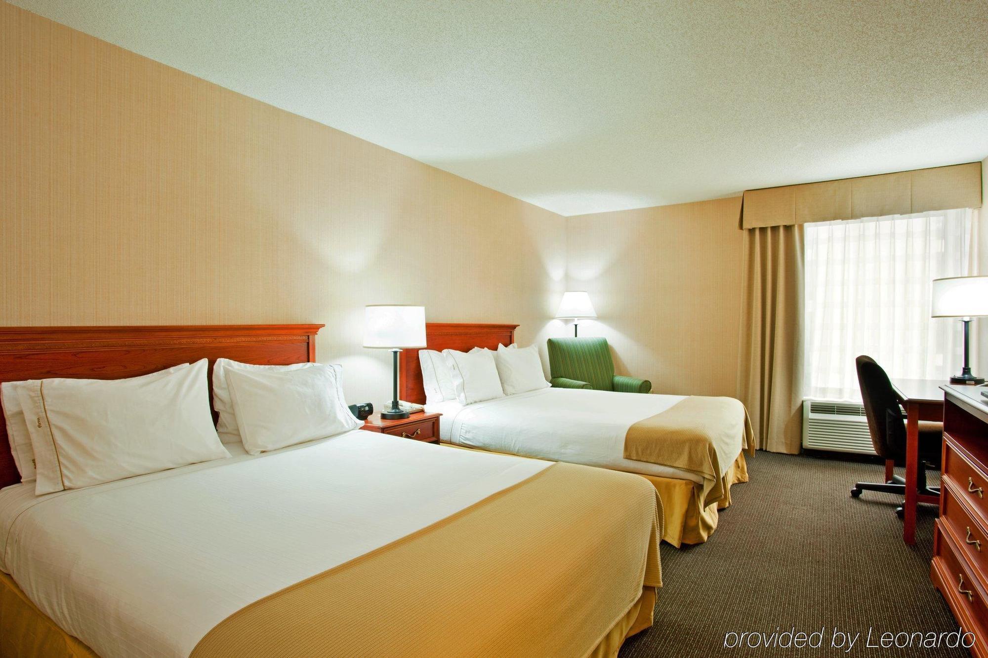 Holiday Inn Express & Suites Chicago-Midway Airport By Ihg Bedford Park Экстерьер фото