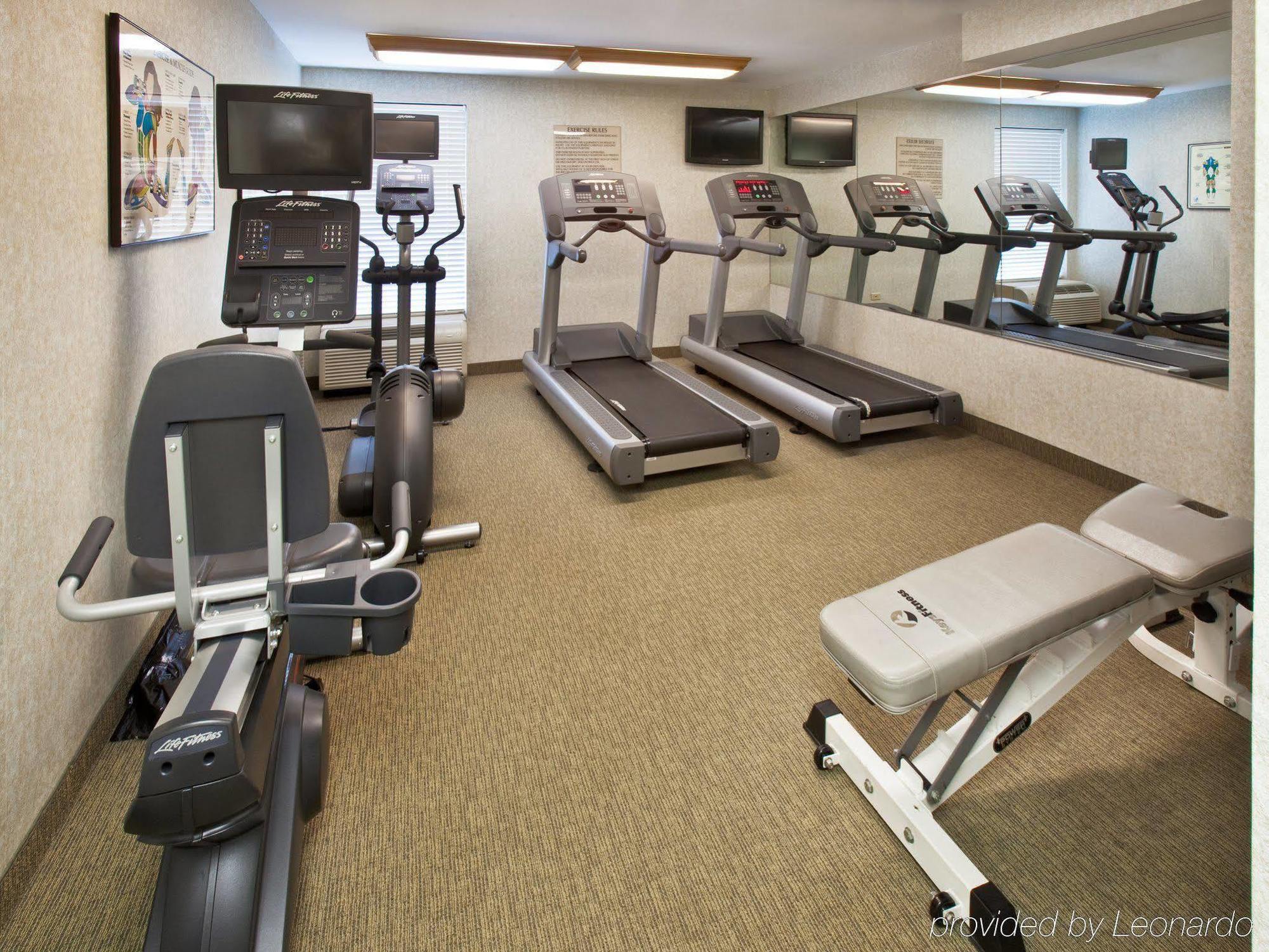 Holiday Inn Express & Suites Chicago-Midway Airport By Ihg Bedford Park Экстерьер фото